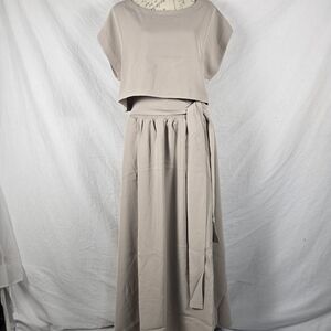 Zenana NWT 2-Piece Heavy Woven Crop Tee & Maxi Skirt Set - Taupe - Size S